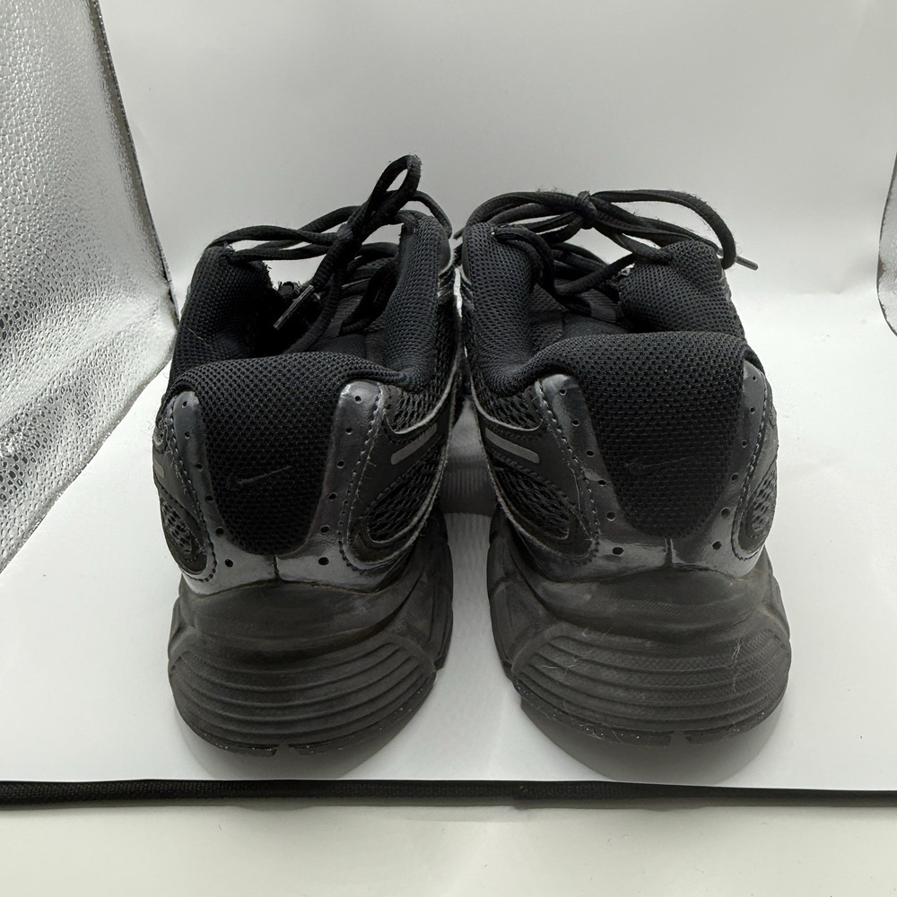 Nike V5 RNR Triple Black Shoes Men's 7.5 Activewear HJ5228-001 - Picture 3 of 8